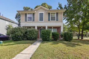 439 Laurel Timbers Dr, Houston, TX 77339 - Photo 1