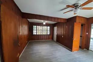 7002 Ilex St, Houston, TX 77087 - Photo 9