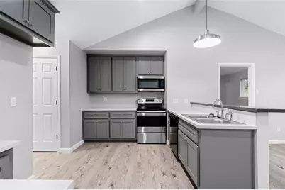 10922 Village Trail Drive, Houston, TX 77065 - Photo 9