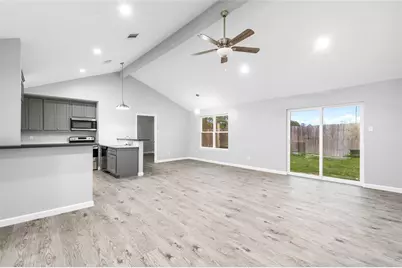 10922 Village Trail Drive, Houston, TX 77065 - Photo 7