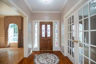 4631 Meadow Green Dr, Sugar Land, TX 77479 - Photo 5