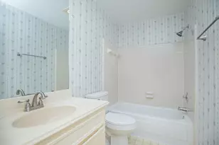 4631 Meadow Green Dr, Sugar Land, TX 77479 - Photo 33