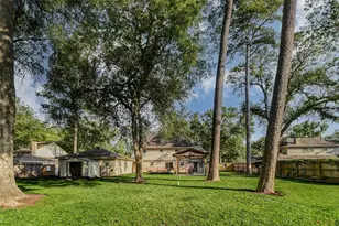 6710 Falling Waters Dr, Spring, TX 77379 - Photo 35