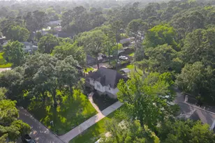 6710 Falling Waters Dr, Spring, TX 77379 - Photo 3