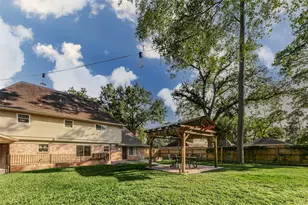 6710 Falling Waters Dr, Spring, TX 77379 - Photo 35