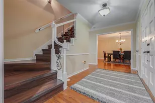 6710 Falling Waters Dr, Spring, TX 77379 - Photo 5