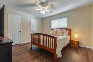 6710 Falling Waters Dr, Spring, TX 77379 - Photo 21