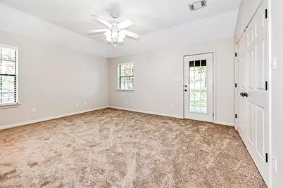 410 Cherry Hills Drive, Huntsville, TX 77340 - Photo 7