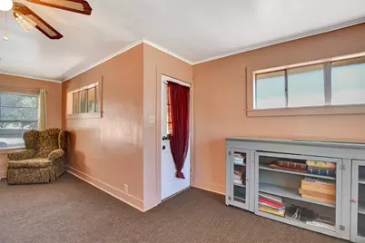 110 & 112 N Shipp Street, Madisonville, TX 77864 - Photo 5
