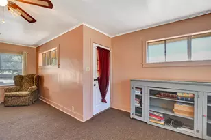 110 & 112 N Shipp St, Madisonville, TX 77864 - Photo 5