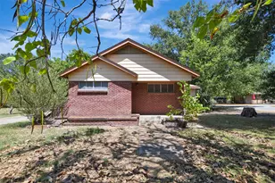 110 & 112 N Shipp St, Madisonville, TX 77864 - Photo 1