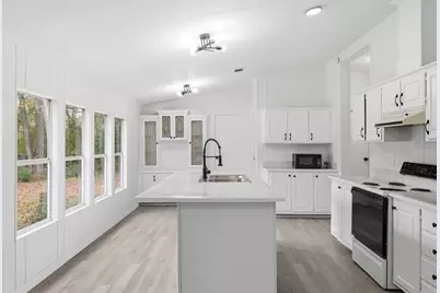 816 Buckhorn Ln, Magnolia, TX 77354 - Photo 3