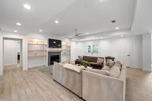 3310 Durness Way, Houston, TX 77025 - Photo 11