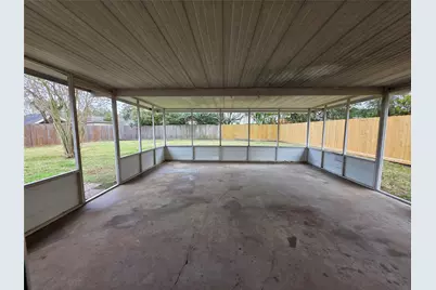 419 Gleneagles Drive, Friendswood, TX 77546 - Photo 15