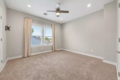 5262 Ella Boulevard #104, Houston, TX 77018 - Photo 19