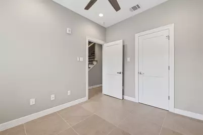 5262 Ella Boulevard #104, Houston, TX 77018 - Photo 7