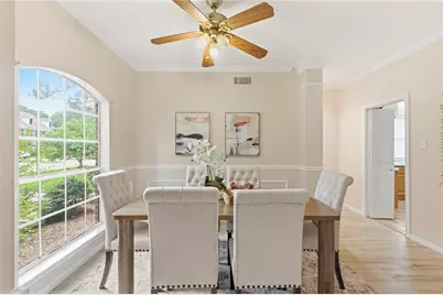 13615 Robin Hill Court, Houston, TX 77059 - Photo 17