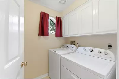 13615 Robin Hill Court, Houston, TX 77059 - Photo 29