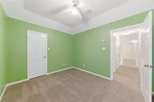 13615 Robin Hill Ct, Houston, TX 77059 - Photo 47