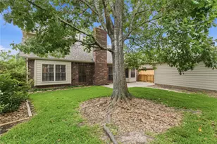 13615 Robin Hill Ct, Houston, TX 77059 - Photo 11