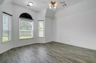 18018 Channel Hill Dr, Cypress, TX 77433 - Photo 23
