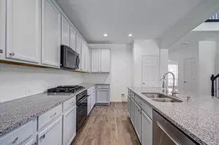 18018 Channel Hill Dr, Cypress, TX 77433 - Photo 13