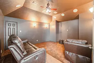 18018 Channel Hill Dr, Cypress, TX 77433 - Photo 31