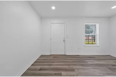 6909 Carver Avenue, Texas City, TX 77591 - Photo 5