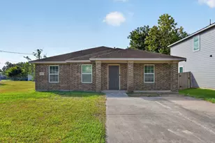6909 Carver Ave, Texas City, TX 77591 - Photo 1