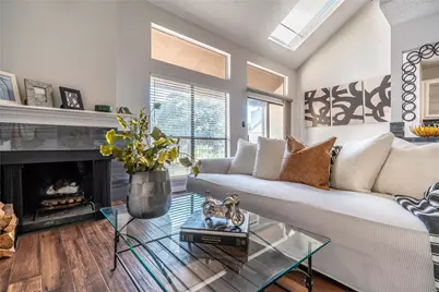 8411 Sands Point Drive #18, Houston, TX 77036 - Photo 9