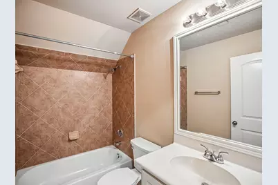3104 Rock Brook Falls Lane, League City, TX 77573 - Photo 35