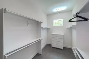 2404 St Charles St, Houston, TX 77004 - Photo 19