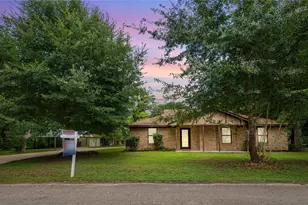 211 Brantley Ln, Magnolia, TX 77354 - Photo 1