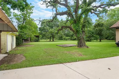 211 Brantley Lane, Magnolia, TX 77354 - Photo 39