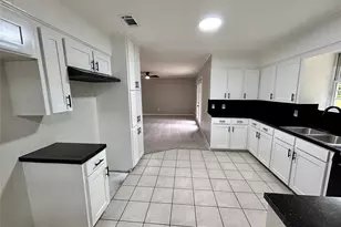 1106 Annette Dr, Longview, TX 75604 - Photo 11