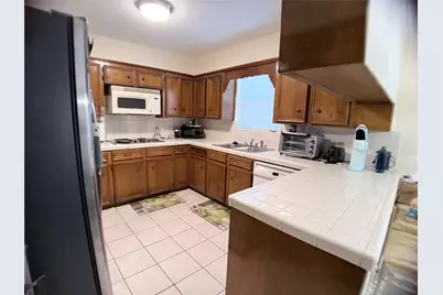 5342 Lawn Arbor Drive, Houston, TX 77066 - Photo 9