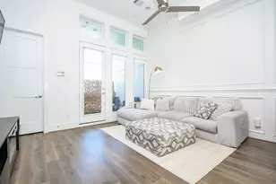 2412 Canal St, Houston, TX 77003 - Photo 9