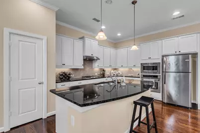 8802 Narrow Leaf Street, Houston, TX 77080 - Photo 9