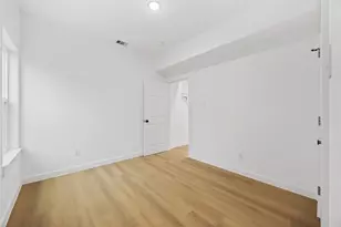 8118 De Priest St, Houston, TX 77088 - Photo 11