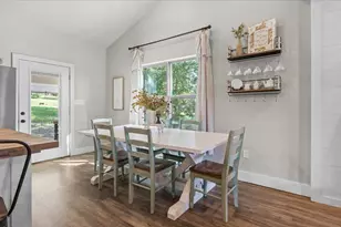 147 Wildwood Lake Dr N, Huntsville, TX 77340 - Photo 11