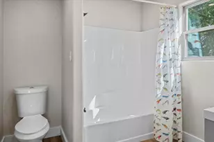 147 Wildwood Lake Dr N, Huntsville, TX 77340 - Photo 31