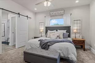 147 Wildwood Lake Dr N, Huntsville, TX 77340 - Photo 17