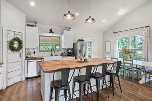 147 Wildwood Lake Dr N, Huntsville, TX 77340 - Photo 9