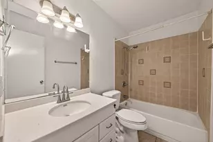 9201 Clarewood Dr, Houston, TX 77036 - Photo 19