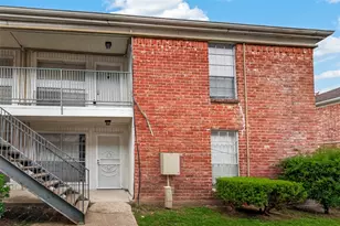 9201 Clarewood Dr, Houston, TX 77036 - Photo 1