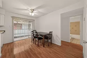 9201 Clarewood Dr, Houston, TX 77036 - Photo 7