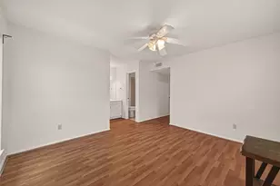 9201 Clarewood Dr, Houston, TX 77036 - Photo 23
