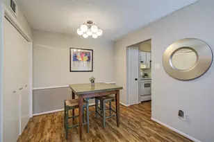 2800 Jeanetta St, Houston, TX 77063 - Photo 7