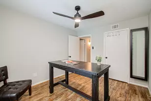 2800 Jeanetta St, Houston, TX 77063 - Photo 21