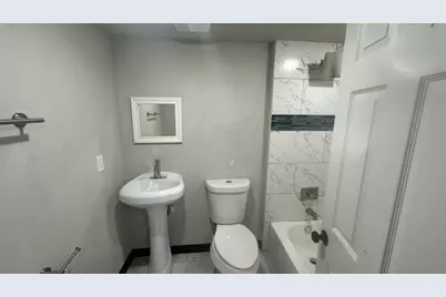 8433 Lenore Street, Houston, TX 77017 - Photo 11